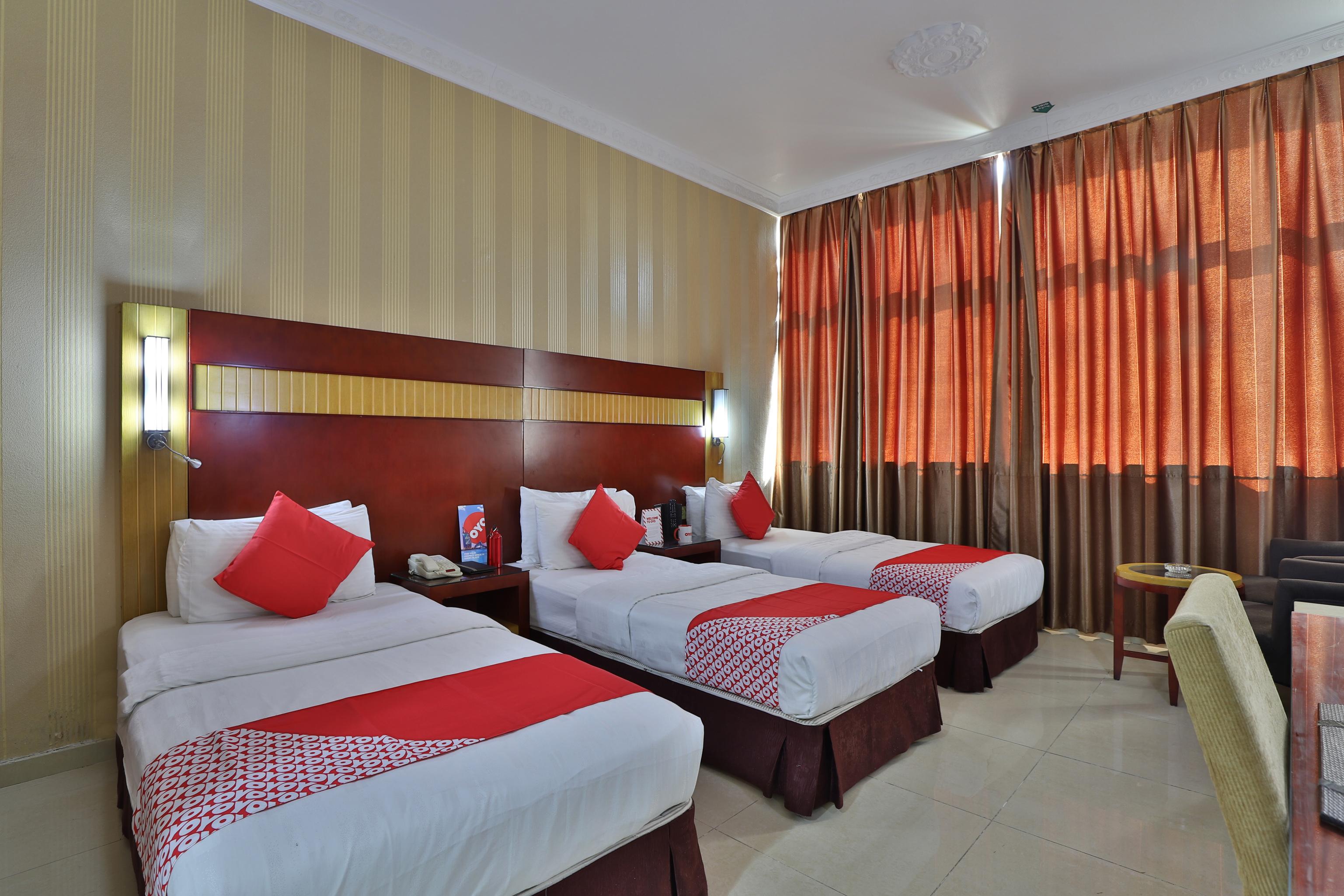 דובאי Palette Phoenix Hotel מראה חיצוני תמונה