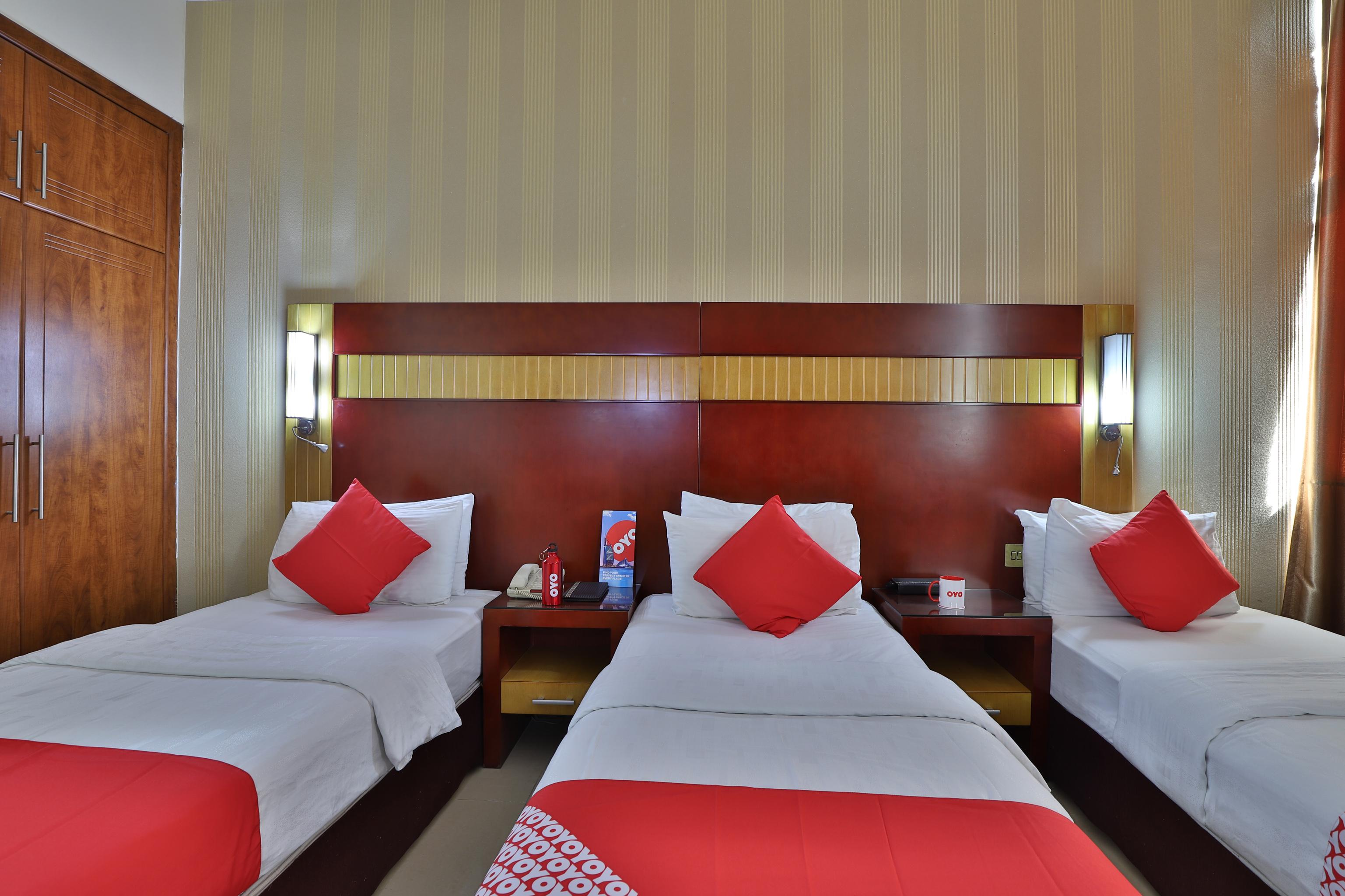 דובאי Palette Phoenix Hotel מראה חיצוני תמונה