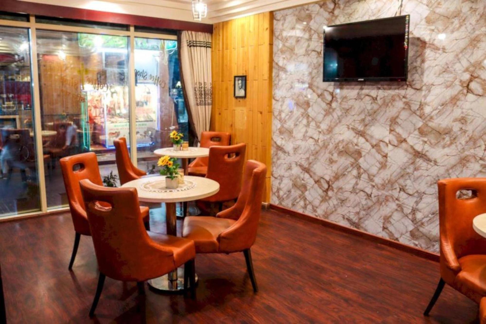 דובאי Palette Phoenix Hotel מראה חיצוני תמונה