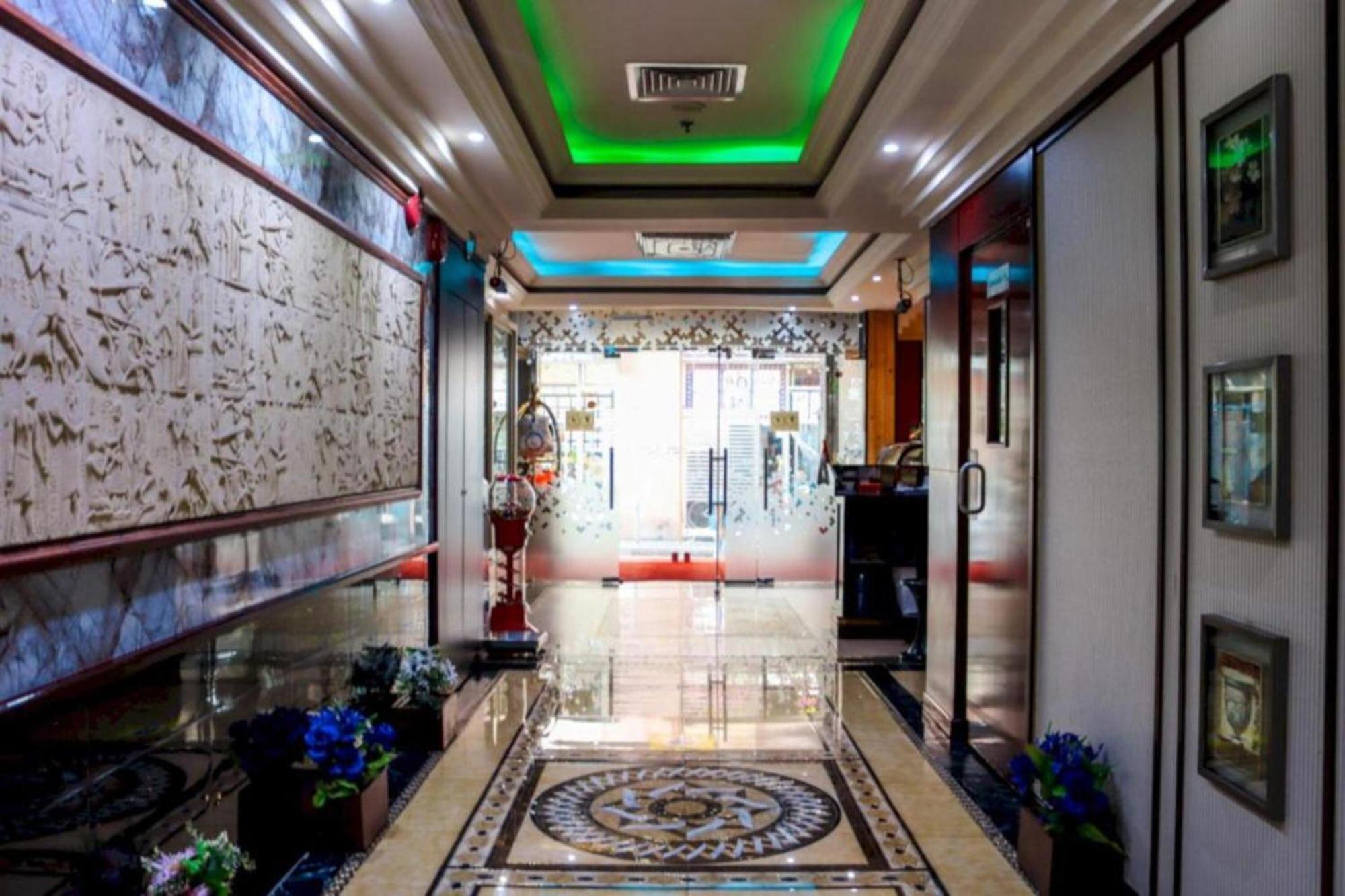דובאי Palette Phoenix Hotel מראה חיצוני תמונה