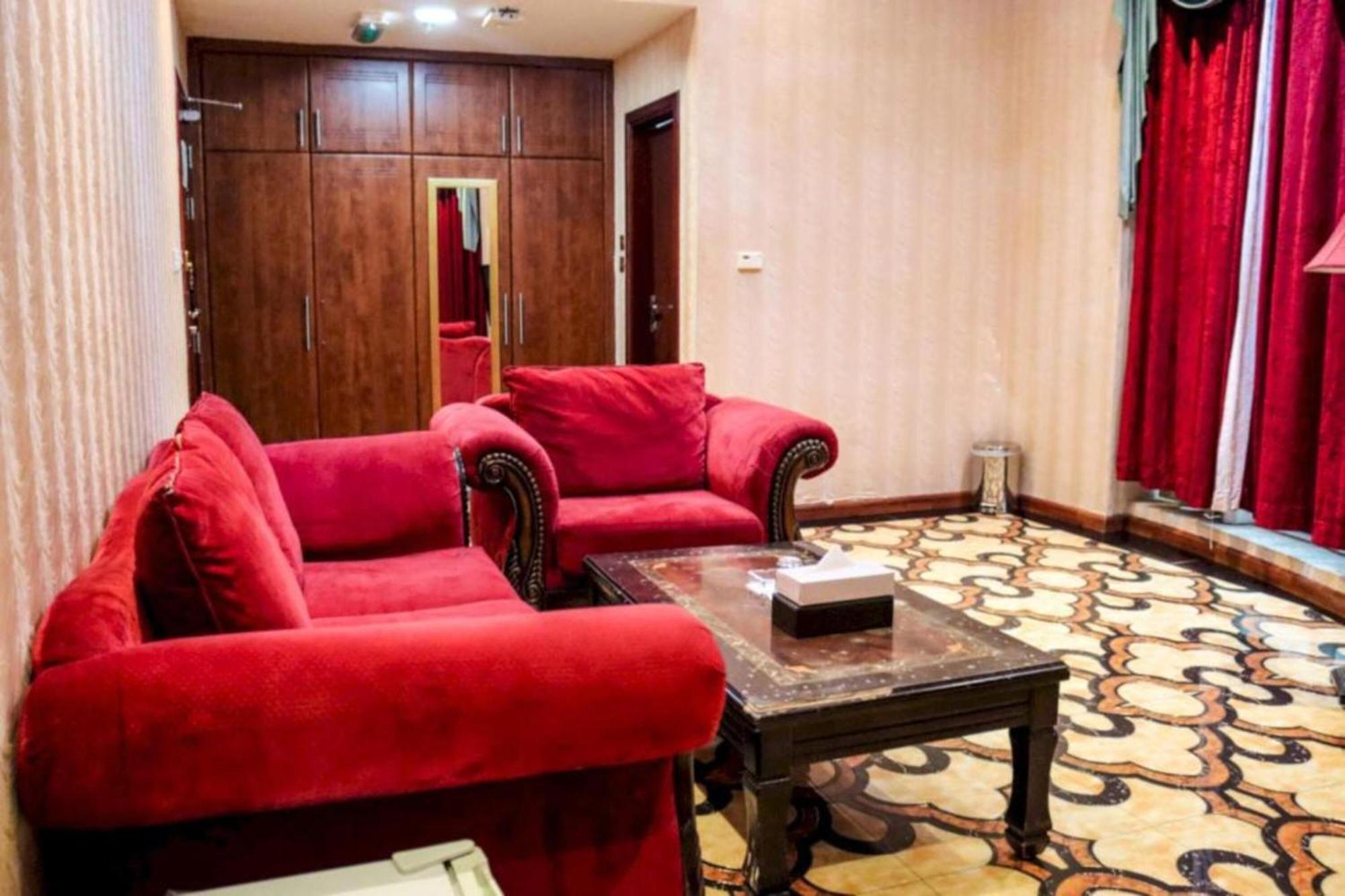 דובאי Palette Phoenix Hotel מראה חיצוני תמונה